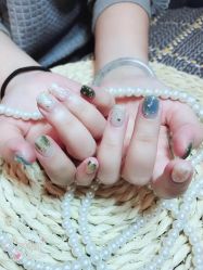 -杉惠素颜美妆皮肤管理中心