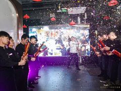 -鲜入围煮花胶鸡海鲜火锅