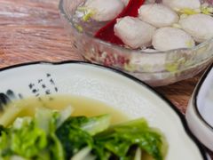 特色鱼圆汤-贾老板缸肉馆(潮韵街店)