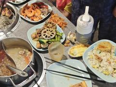 -金滏山烤肉·海鲜·火锅自助餐厅(襄阳万达店)