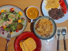 -HELLO 27 意面·沙拉·帕尼尼