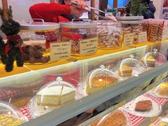 蛋糕及饼干-申德勒食品(宾都苑店)