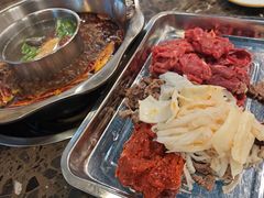 -金鼎雪山牦牛杂火锅(理县总店)