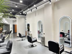 -P.R.O.salon 发哲