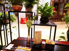 -舌尖上的食缘花园主题餐厅