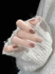 -悦指间美甲美睫