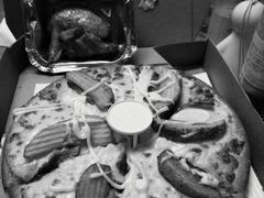 -必胜客(中山北路宅急送店)