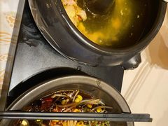 云南经典汽锅鸡-云海肴·汽锅鸡·云南菜(苏州中心店)