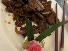 -山明水秀大饭店