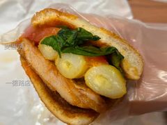 延边风味芝芝板烧鸡腿堡-麦当劳(一德路店)