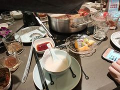 -捞王锅物料理(上海世茂广场店)