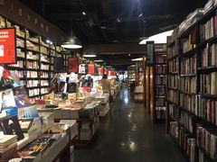 -西西弗书店&矢量咖啡(万象城店)