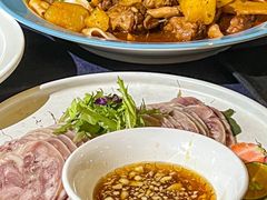 -伊带伊路新疆美食府(呼家楼店)
