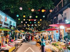 -东南亚风情赶摆街夜市