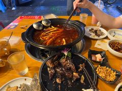 -小饕荟雅安贡椒鱼鲜馆(广福桥店)