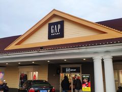 -GAP(王府井奥莱·香江小镇店)