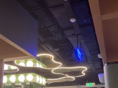 -湊湊火锅·茶憩(杭州湖滨银泰in77店)