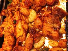 -老东镇啤酒屋海鲜加工·蒸汽海鲜·海鲜烧烤(台东店)