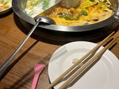 -佬土鹅肠火锅(解放路店)
