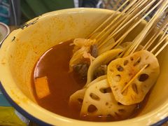 -拈签一笑黄牛肉辣卤串串