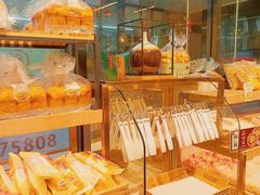 面包甜点陈列柜-采蝶轩(丹田店)