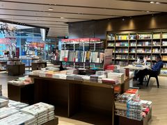 -凤凰国际书城(凤凰广场店)