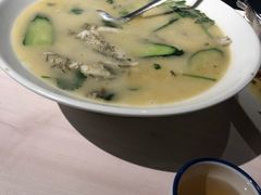 -匠心牛公馆·潮汕牛肉海鲜火锅(索菲特店)