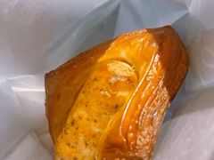 -VERIE BAKEHOUSE
