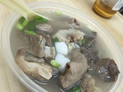 招牌牛羊杂汤-牛师傅广式药膳牛骨汤美食(江南西店)