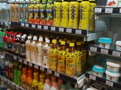 -全家便利店(上海南站站店)