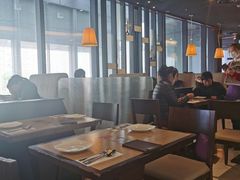 大堂-必胜客(江桥万达店)