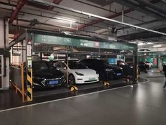 -Iapm环贸地下车库