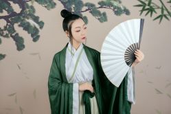 -盘子女人坊古装写真摄影(长春总店)