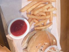 祖母至尊汉堡-G+KITCHEN(龙湖狮山天街店)