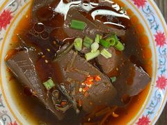 老坛酸菜鸭血-71号豆汤饭·成都小馆(红牌楼店)