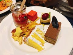 -富力希尔顿酒店·地阔自助餐厅