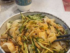 -汗腾格里·风味餐厅(新疆驻京办店)