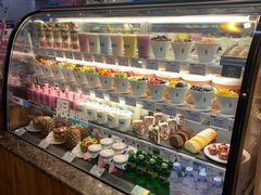 自助取餐区-Blueglass酸奶(华贸购物中心店)