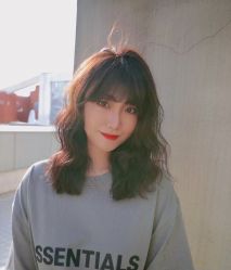 -虫二·专注健康烫染沙龙