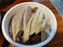 金陵盐水鸭-金原鸭血粉丝汤·汤包·脆皮烤鸭(南京博物院店)