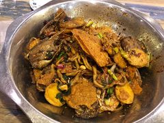 -嘎嘎鸭下巴·爆辣干锅(明教寺店)