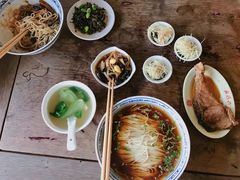 -同得兴 Since·1995 传统苏式面馆(嘉馀坊店)