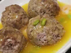 酸汤狮子头-鑫真味私房菜馆