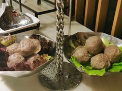 -左庭右院鲜牛肉火锅(浦江欢乐颂店)