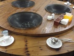 包厢-咱屯子铁锅炖直营店(保利店)