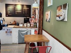 -红小姐咖啡馆(西津渡店)