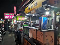 -六合夜市