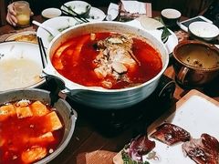 -老滇山寨•云南特色菜•地方菜•民族风情歌舞表演(金碧店)