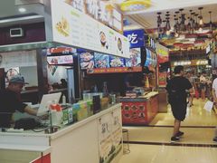 -澳门街美食城(世界城光谷步行街店)