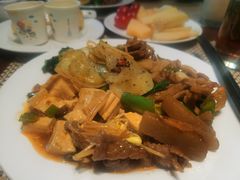 -桃花岭饭店桂香楼
